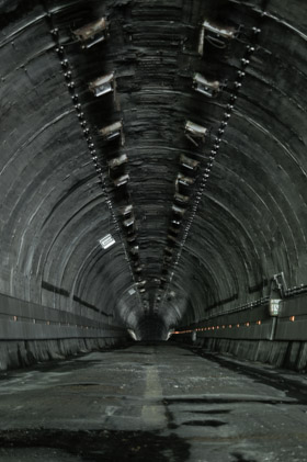 戸倉隧道